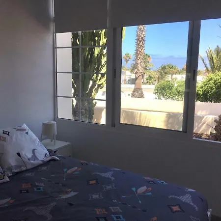 Apartment Luxury Estudio En Playa Roca A Primera Linea Del Mar Costa Teguise