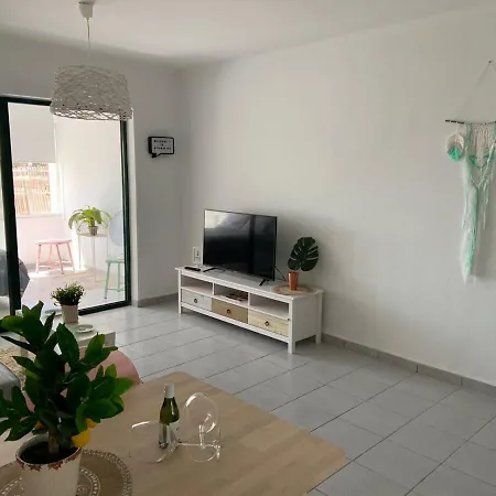 Apartamento Luxury Estudio En Playa Roca A Primera Linea Del Mar Costa Teguise